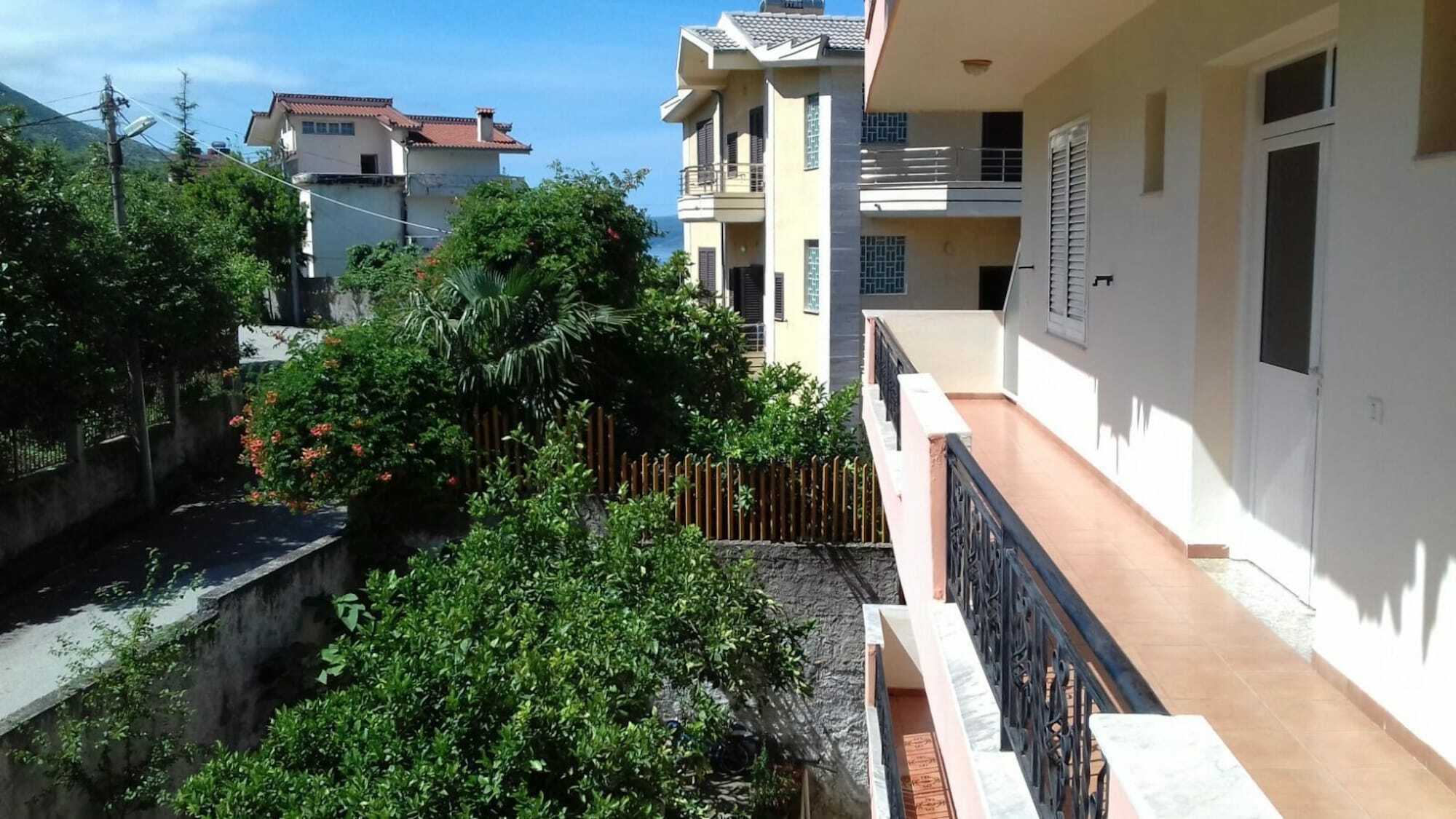 Vila Kristal Vlora Extérieur photo